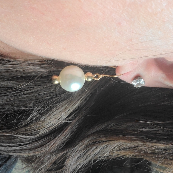 NWOT PEARL EARRING/NECKLACE SET/ELLA AND ELLY - Picture 5 of 6